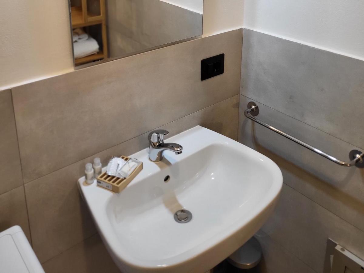 Apartmán Rifugio In Citta Modena Exteriér fotografie